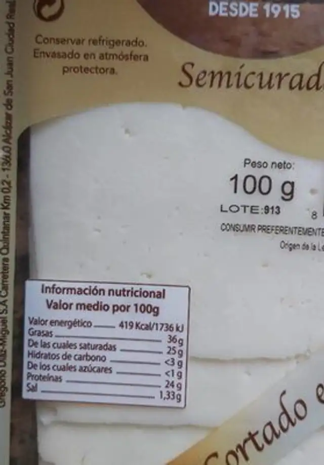 QUESO SEMICURADO nutrition facts table