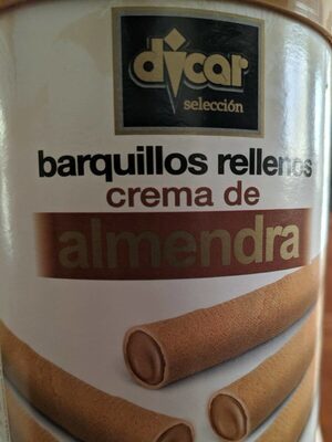 Barquillos rellenos crema de almendra