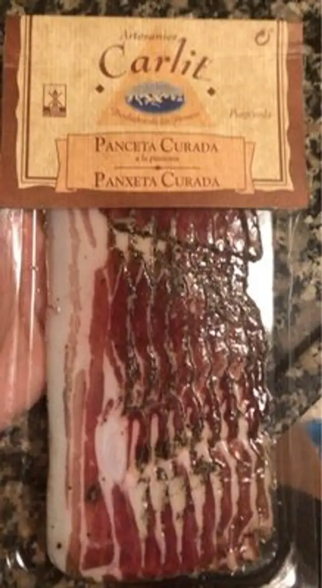 Panceta curada a la pimienta
