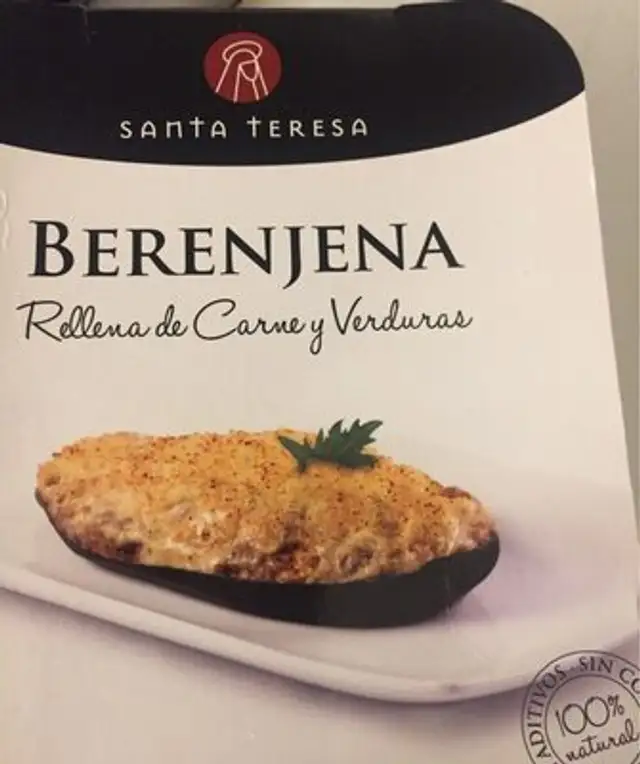 Berenjena rellena de carne y verdura