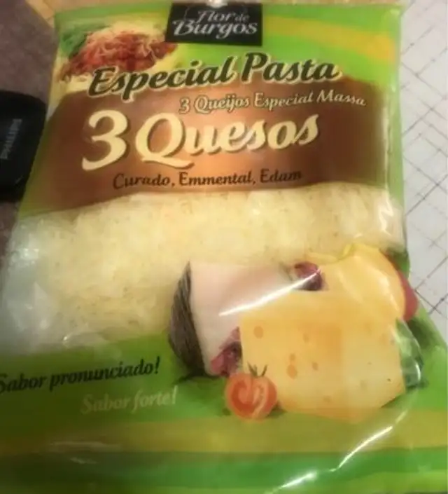 Quedo rayado 3 quesos: curado, emmental y edam