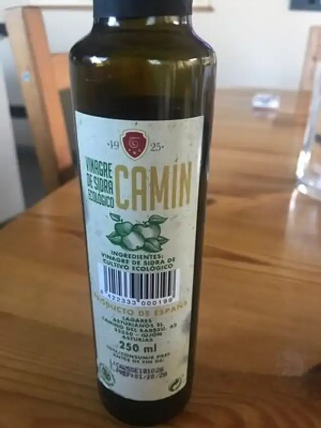 Vinagre de Sidra Ecológico Camin nutrition facts table