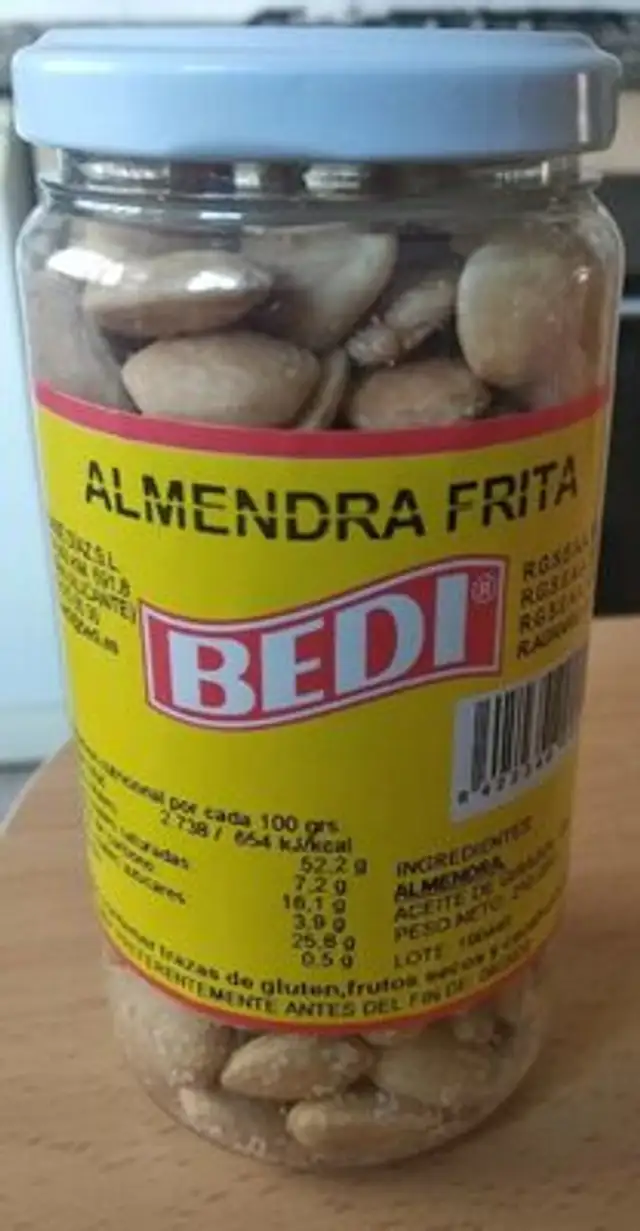Almendra frita nutrition facts table