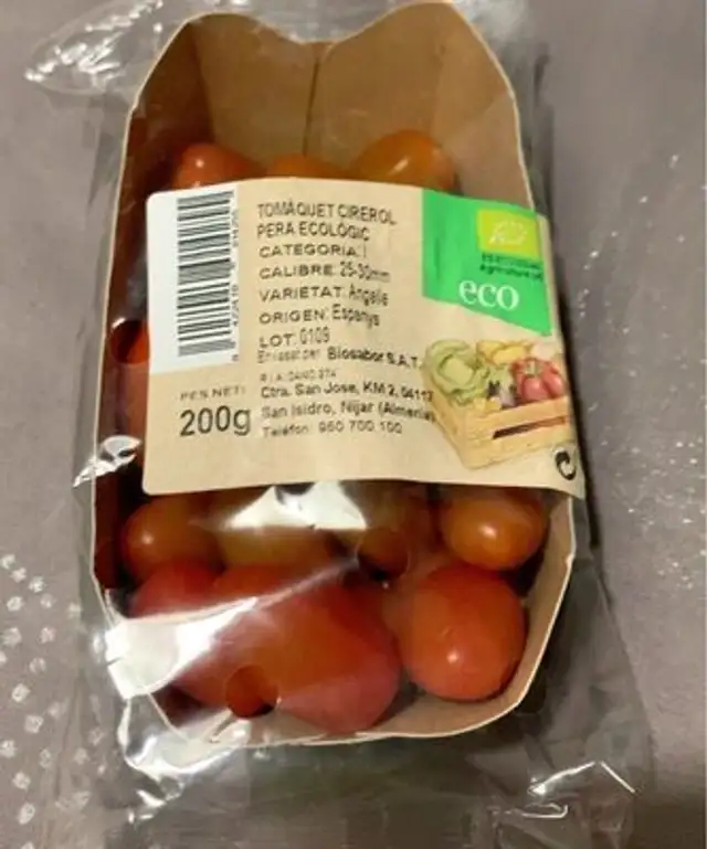 Tomaquet cirerol pera ecologic front packaging