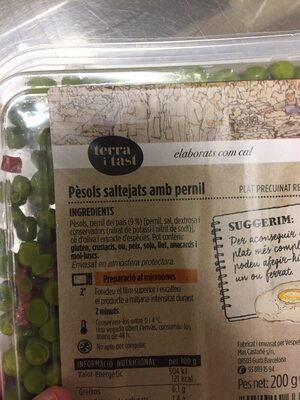 Pèsols saltats amb pernil ingredients label