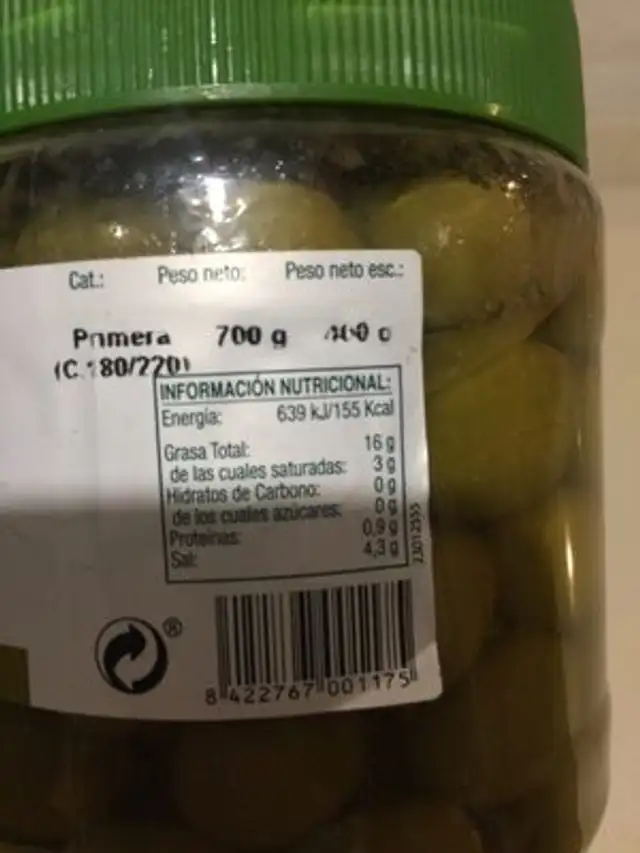 Aceituna hojiblanca chupadedos aliñada y partida nutrition facts table