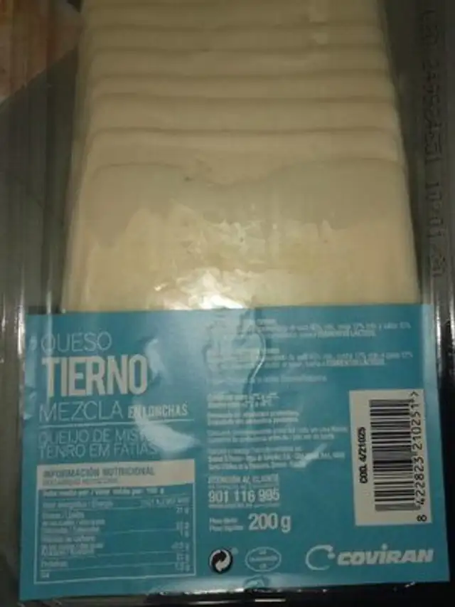 Queso tierno en lonchas front packaging