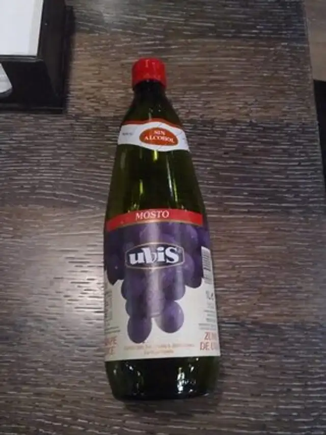 Mosto Tinto Ubis