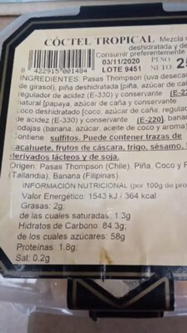 Cóctel tropical nutrition facts table