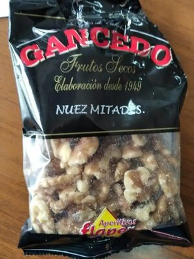 Nuez mitades