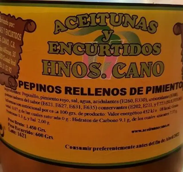 Pepinos rellenos de pimiento nutrition facts table