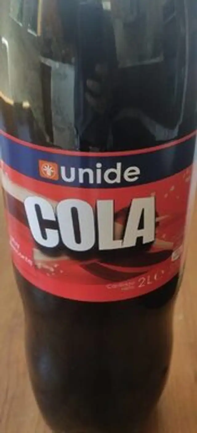 Cola