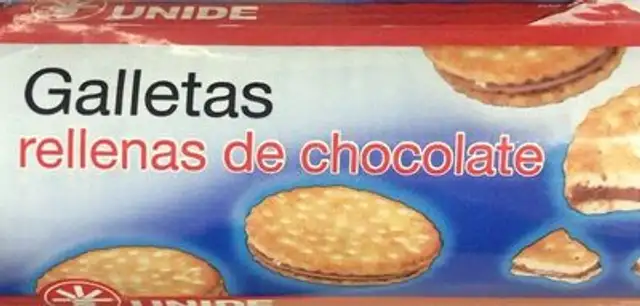 Galletas rellenas de chocolate