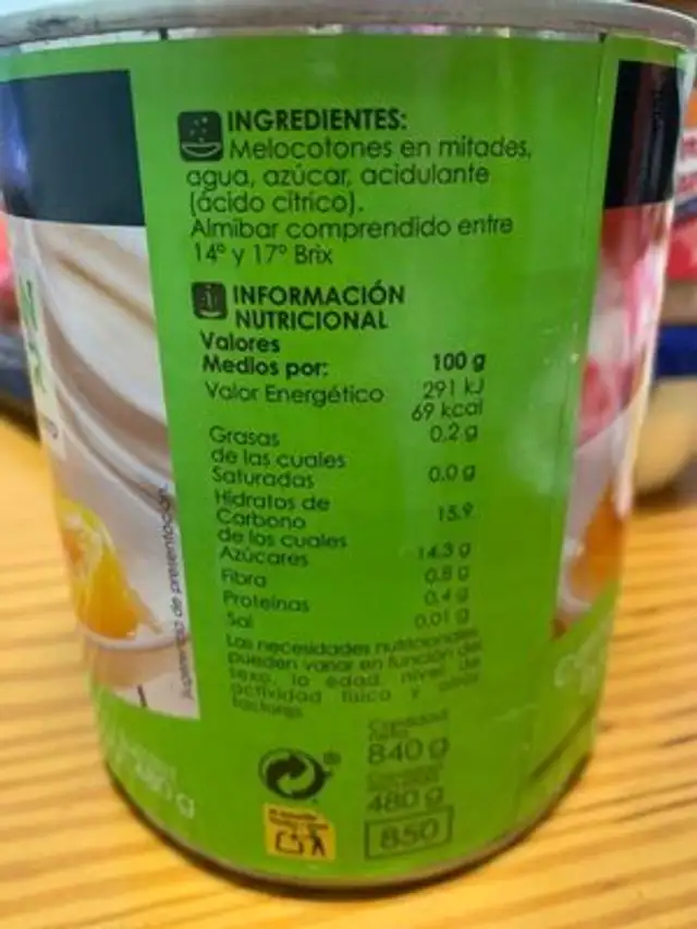 Melocotón en almíbar ingredients label