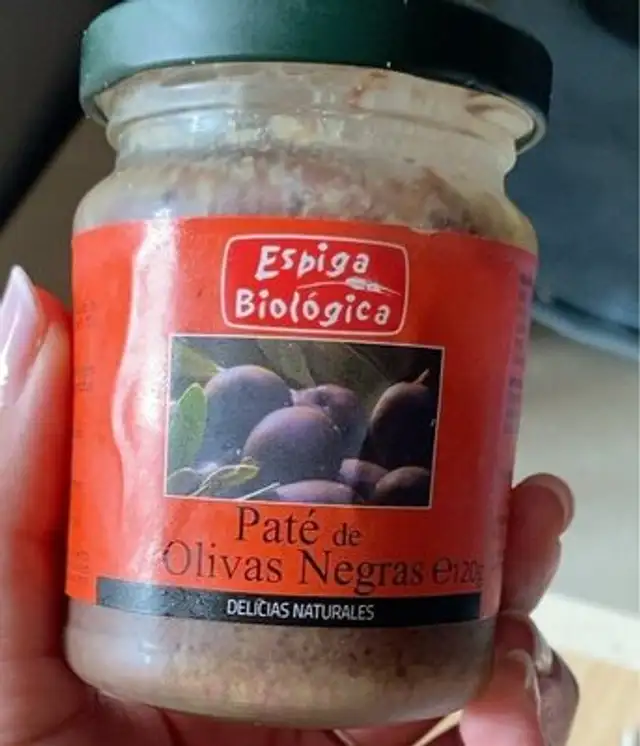 Paté de olivas negras