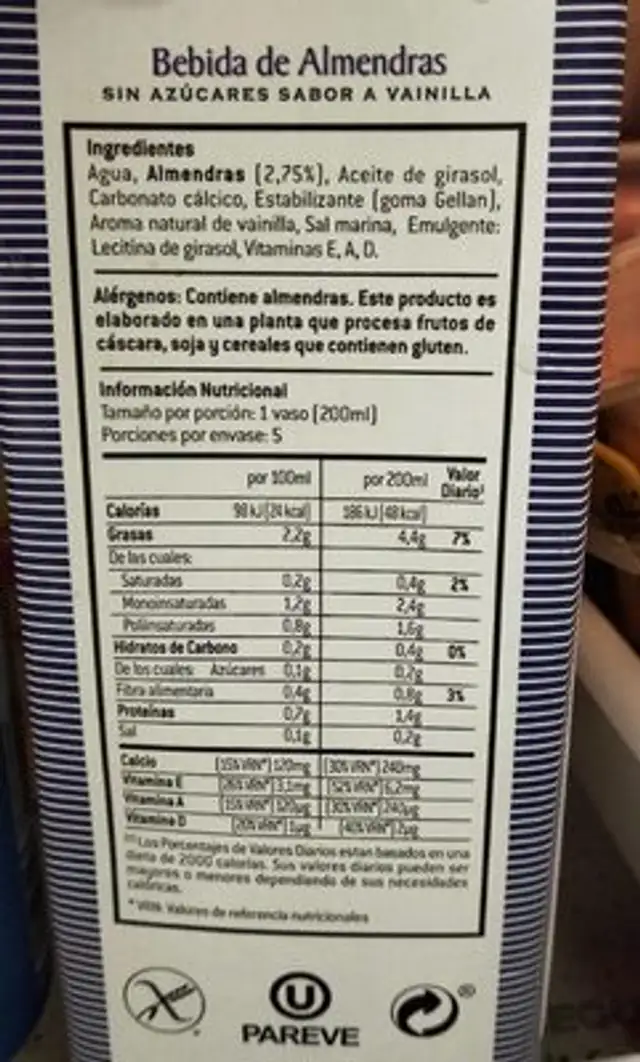 Bebida de Almendras sabor vainilla nutrition facts table