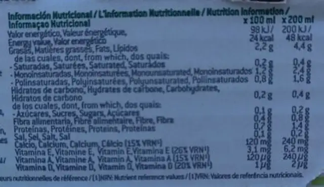 Bebida de almendras nutrition facts table