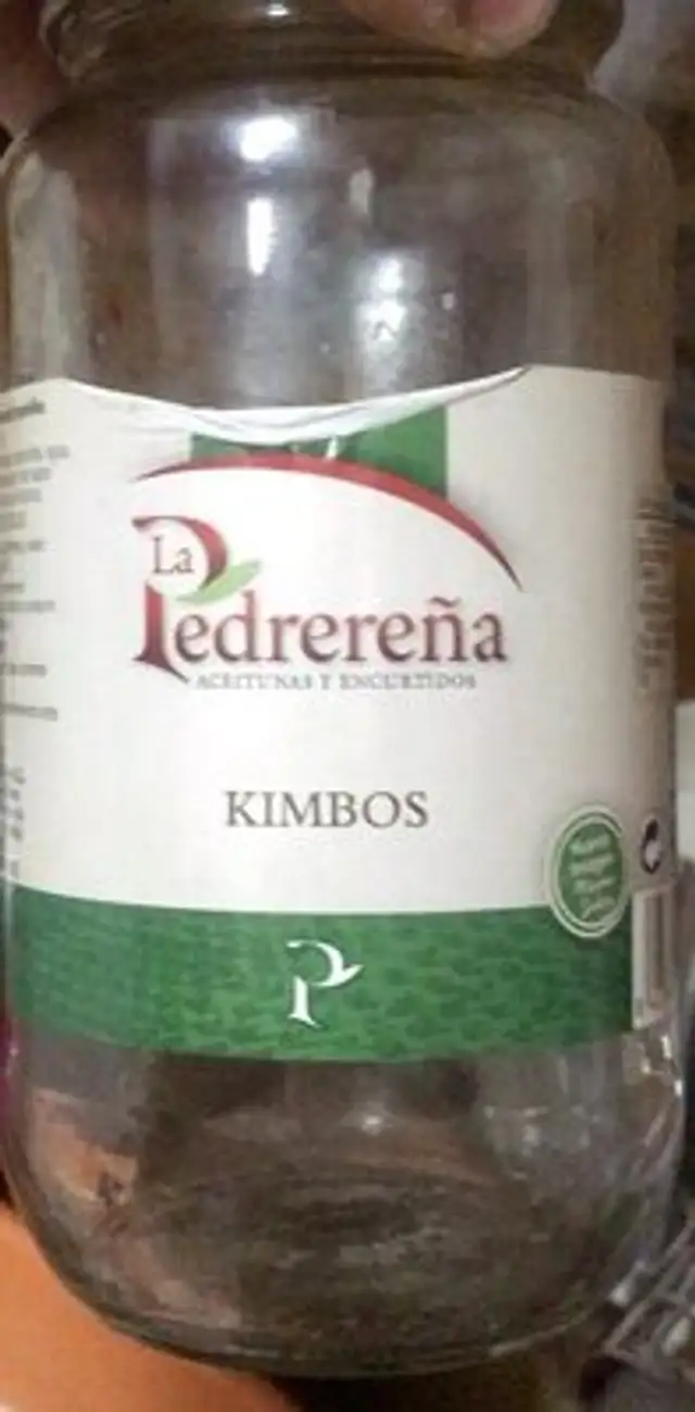 Aceitunas rellenas de pepinillos