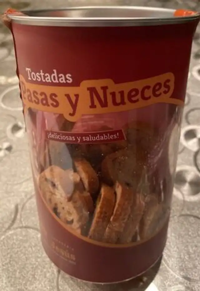 Tostadas Pasas y Nueces