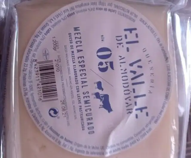 Quesería el valle de Almodóvar nutrition facts table