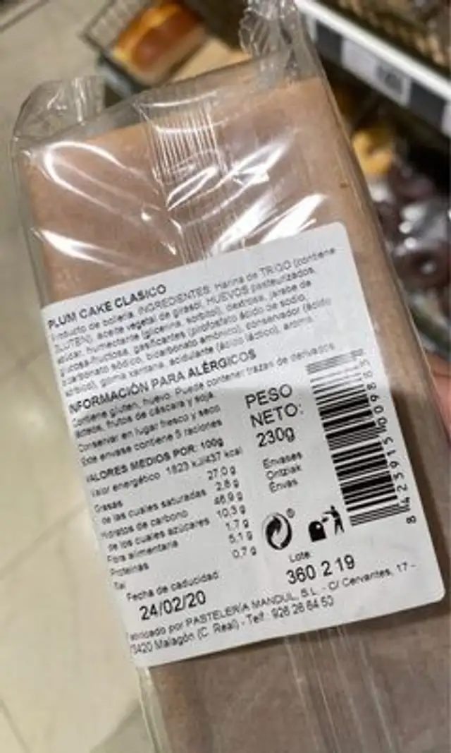PLUM CAJE CLASICO nutrition facts table