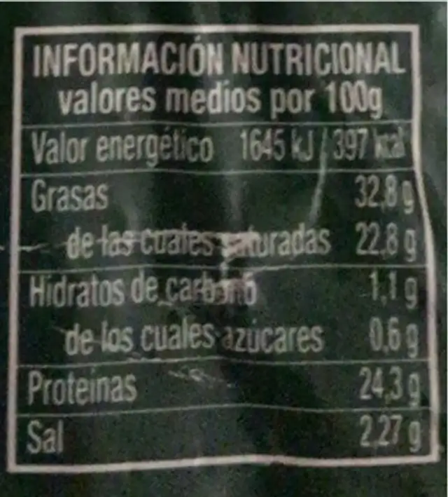 Queso semicurado (vaca, oveja y cabra) nutrition facts table
