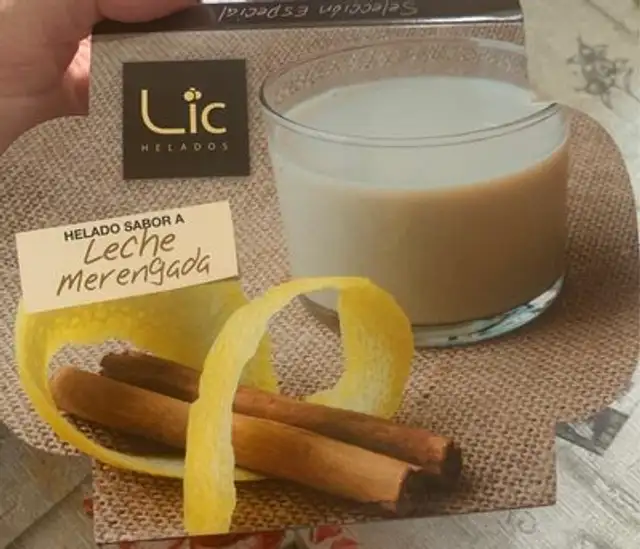 Helado sabor a leche merngada