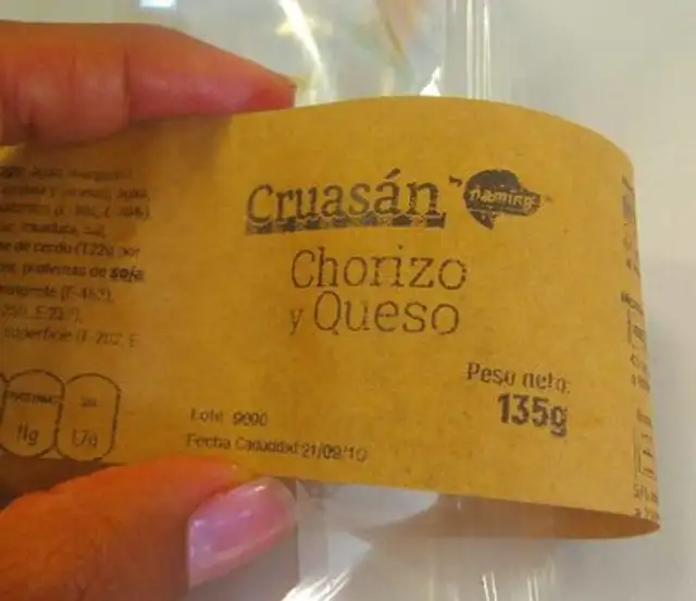 Cruasán chorizo y queso