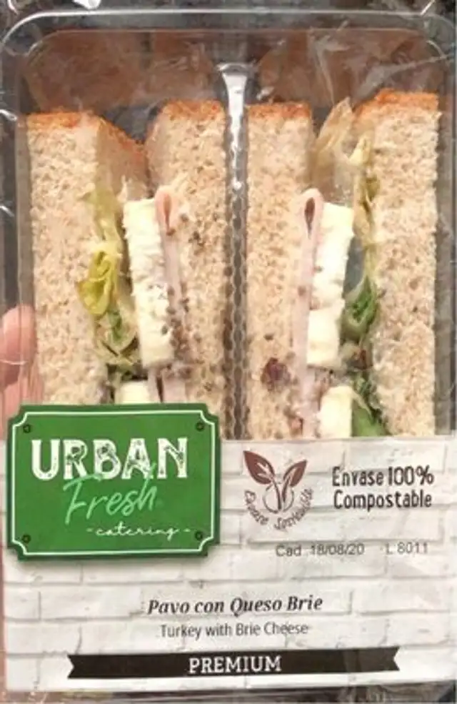 Sandwich de pavo con queso brie