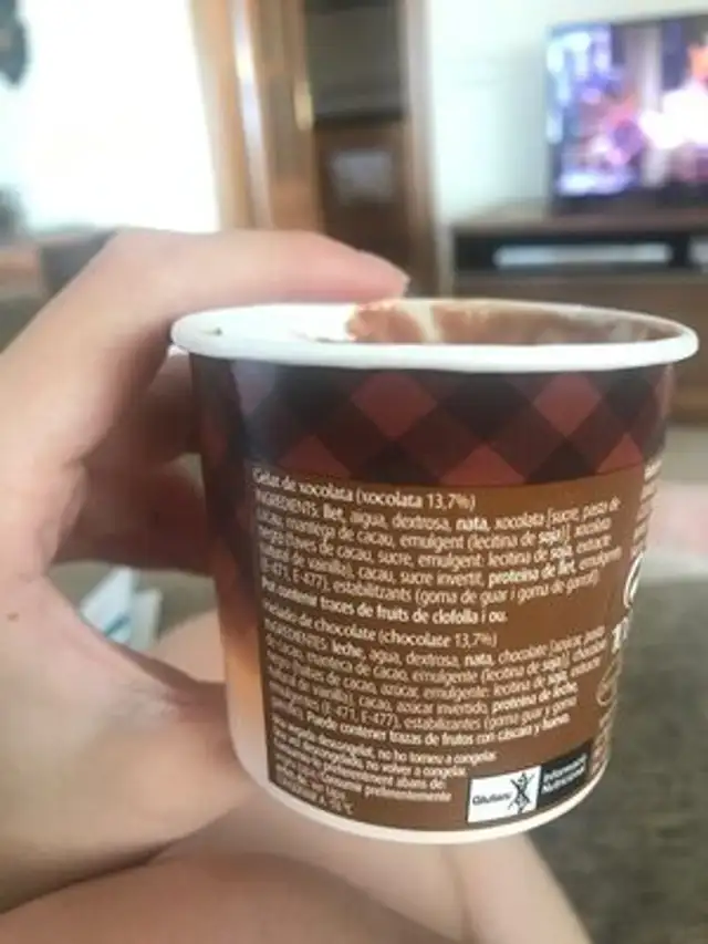 Helado chocolate ingredients label