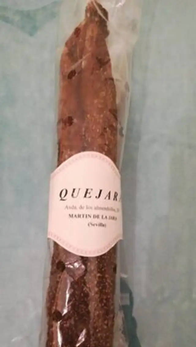 Salchichon pimienta