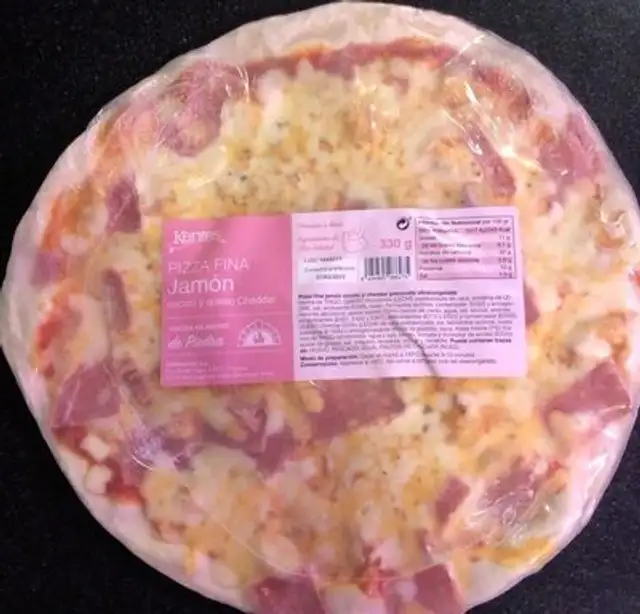 Pizza fina jamón cocido y queso cheddar