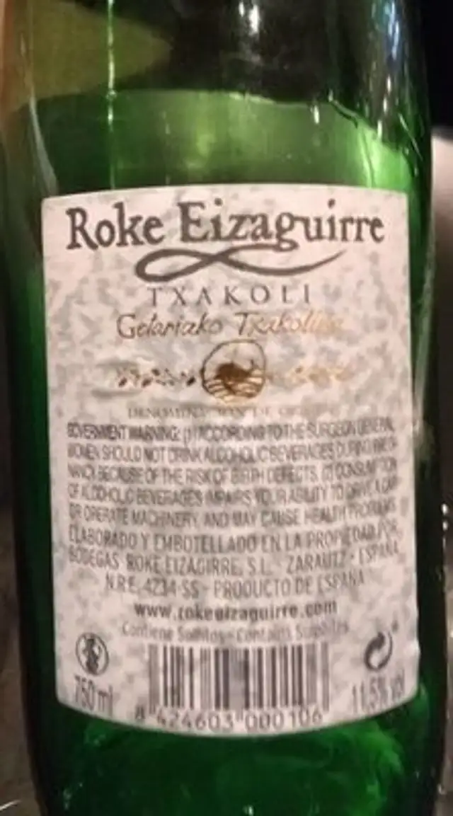 Txakoli front packaging