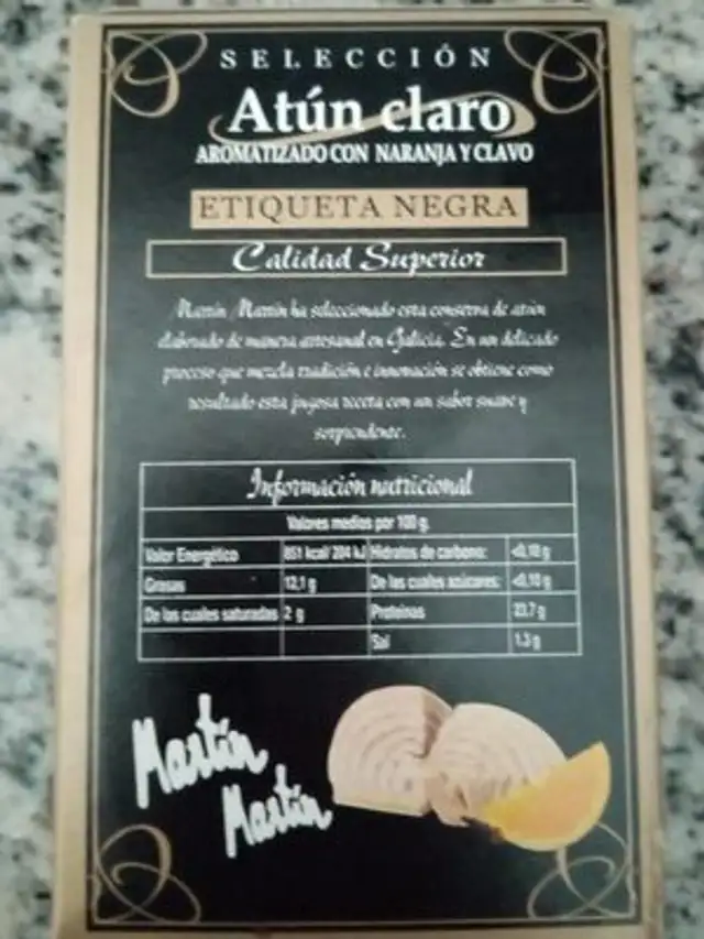 Atún claro, arotimizqdo con Naranja y clavo