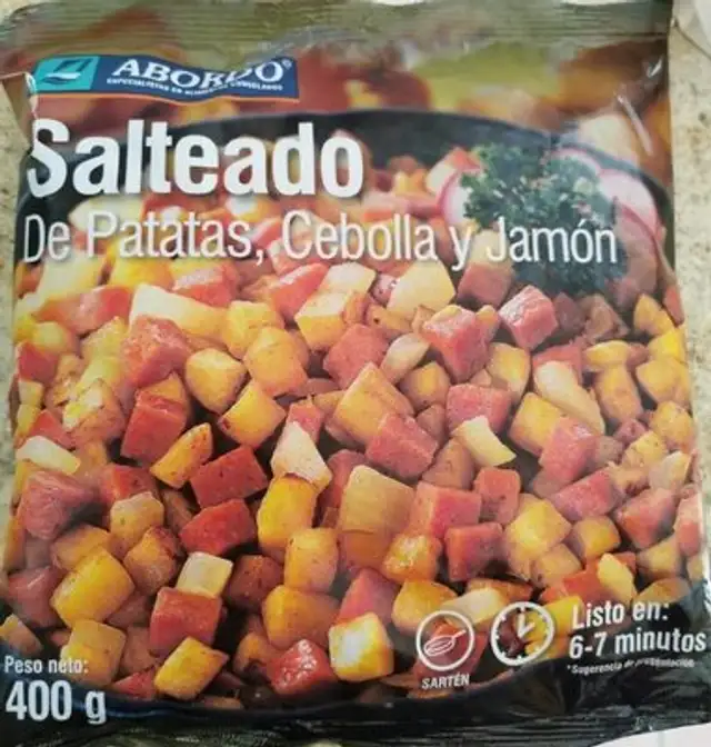 Salteado de patatas, cebolla y jamón