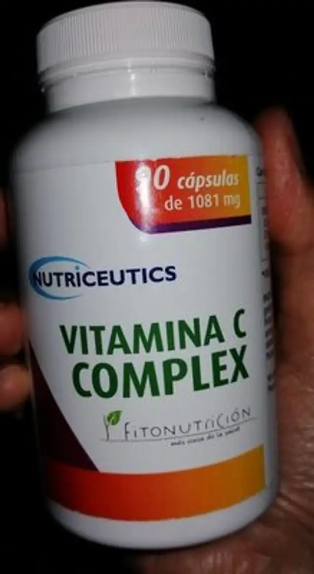 Vit C complemento alimenticio