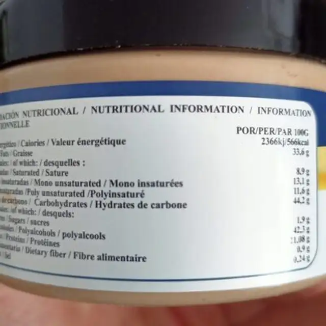 protein cream choc white chocolate nutrition facts table