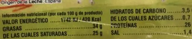 Queso artesano de oveja nutrition facts table
