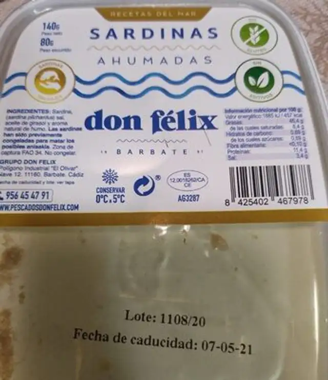 Sardinas ahumadas