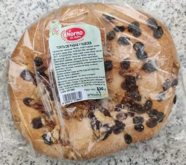 Torta de pasas y nueces