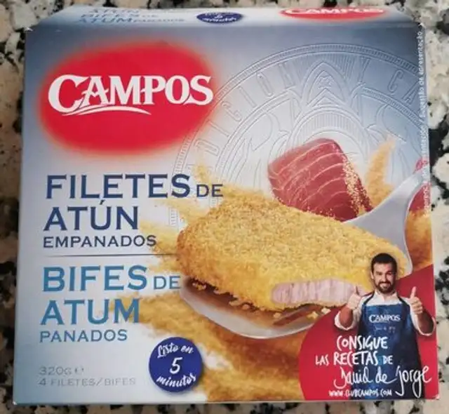 Filetes de atún empanados