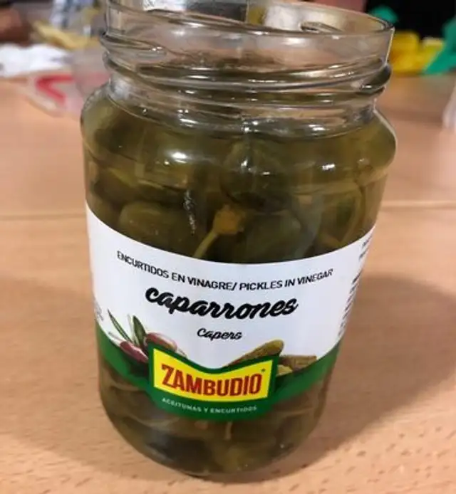 CAPARONES