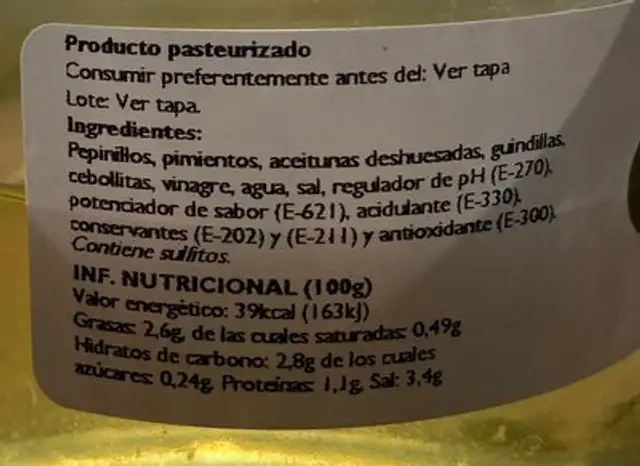 Banderillas picantes enteras nutrition facts table