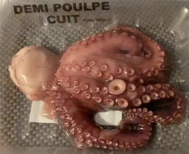Demi poulpe cuit