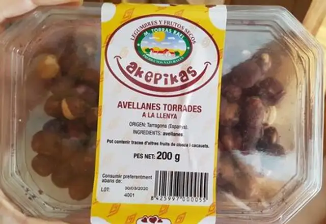 Avellanes torrades a la llenya