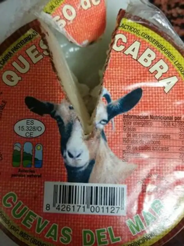Queso cabra/cuevas del mar