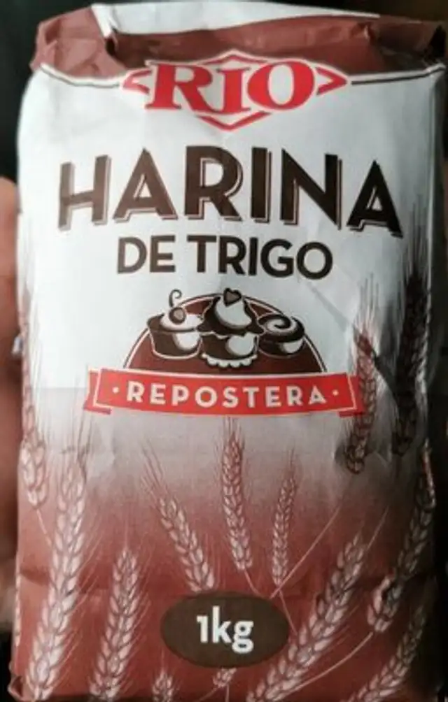 Harina de trigo repostera