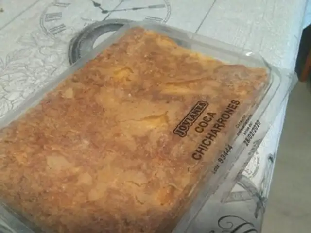 Coca chicharrones