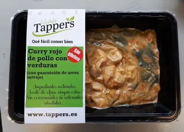 TAPPERS - Curry rojo de pollo con verduras y arroz salvaje