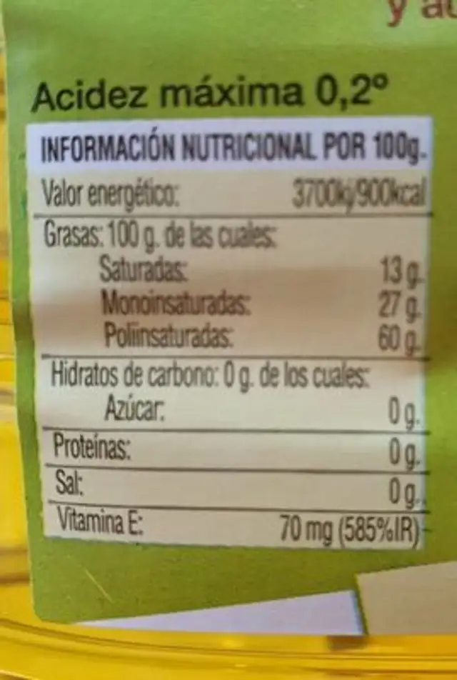 Aceite refinado de semillas nutrition facts table